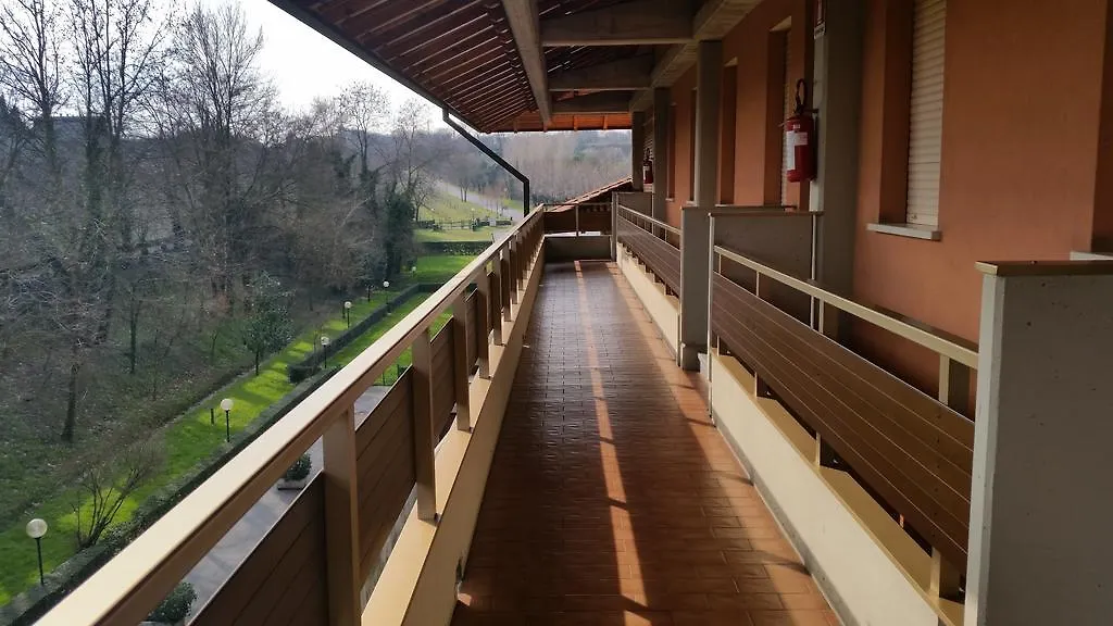 Residence Hotel Health House Desenzano del Garda 4*,